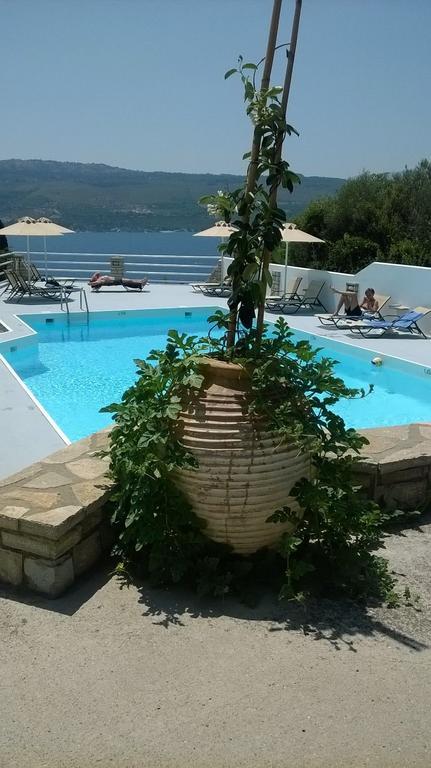 Scorpios & Otel Sisam