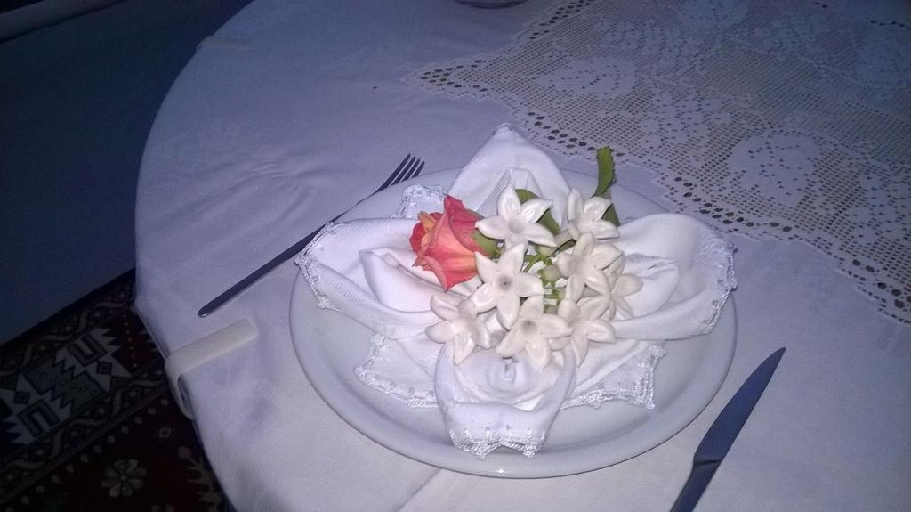 Otel Scorpios & Sisam